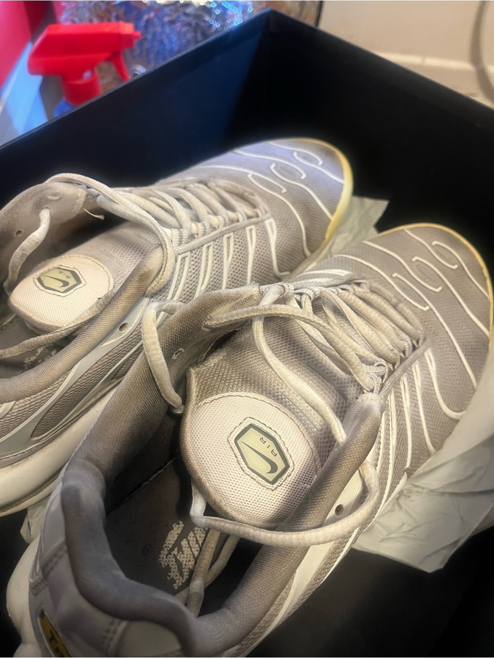 Nike Men's Air Max Plus, US Size 13, White/Metallic Silver, 8.5/10 Condition